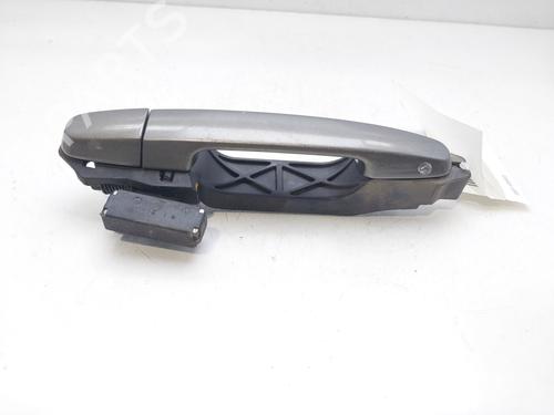 Used Rear left exterior door handle TOYOTA COROLLA (_E12_) 2.0 D-4D (CDE120R, CDE120L_) (110 hp) 15123677