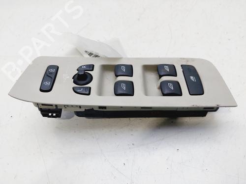 Venstre Foran elrute bryter VOLVO V40 Hatchback (525) D2 (114 hp) 31920521