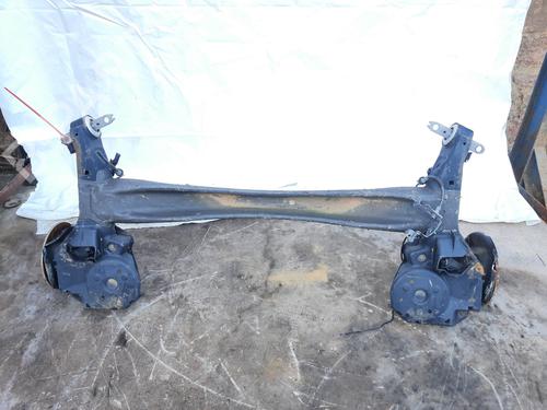 Used Rear axle PEUGEOT 308 II (LB_, LP_, LW_, LH_, L3_) [2013-2021]  17567211