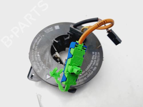 squib-airbag-opel-corsa-c-x01-2000-2001-2002-2003-2004-2005-2006-2007-2008-2009-31798918 main image