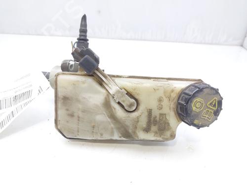 Used Brake master cylinder FORD FOCUS II (DA_, HCP, DP) 1.6 (100 hp) 12420871