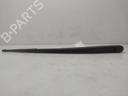 Used Rear windshield wiper arm Rear windshield wiper arm 38239980 38239980