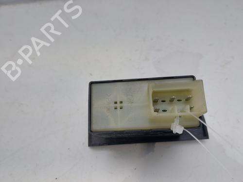 Left rear window switch HYUNDAI TRAJET (FO) 2.0 | BP16065728I29 