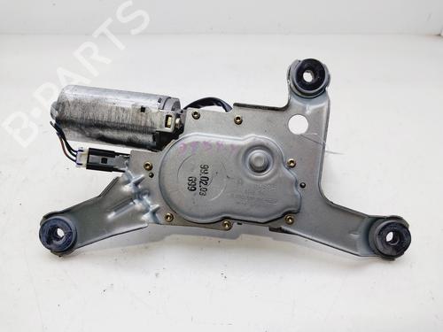 Motor limpia trasero MITSUBISHI CARISMA (DA_) 1.6 (DA1A) (99 hp) 30530107