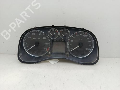 Used Instrument cluster PEUGEOT 307 (3A/C) [2000-2012]  31670361