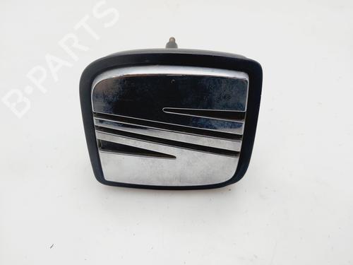 Used Tailgate handle SEAT LEON (1M1) 1.6 (100 hp) 29582377