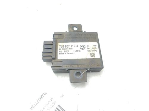 Used Electronic module VW TOUAREG (7LA, 7L6, 7L7) 2.5 R5 TDI (174 hp) 29923691