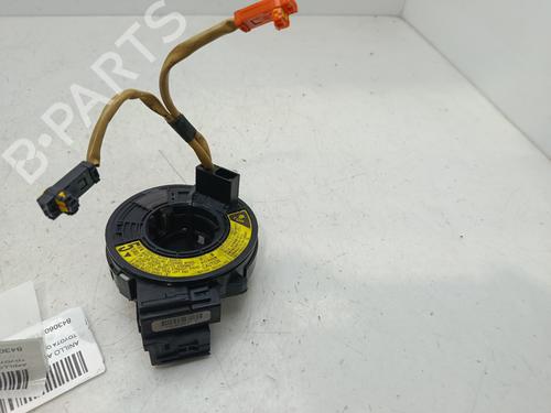 squib-airbag-toyota-corolla-_e12_-2001-2002-2003-2004-2005-2006-2007-2008-32712437 main image