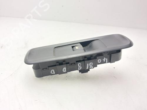 Right front window switch CITROËN C8 (EA_, EB_) 2.0 HDi | BP32468052I26