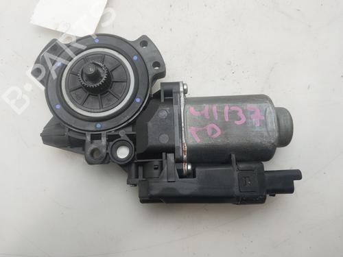 Used Right rear window motor Right rear window motor KIA CEE'D SW (ED) 1.6 CRDi 115 (115 hp) 34380684 34380684