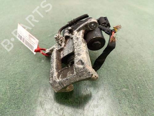 Right rear brake caliper PEUGEOT 5008 II (MC_, MJ_, MR_, M4_) 1.5 BlueHDi 130 (MCYHZJ, MCYHZR, MCYHZX) | BP27284780M106 