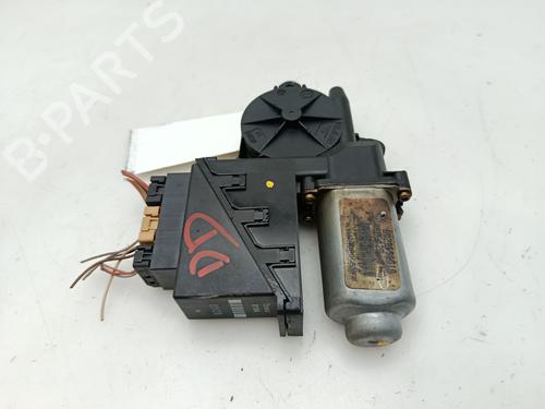 Rudehejsemotor forskærm højre VW POLO IV (9N_, 9A_) 1.2 12V (64 hp) 29303386