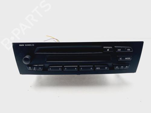 Autoradio für BMW 1 (E87) 120 i (150 hp) 32167221