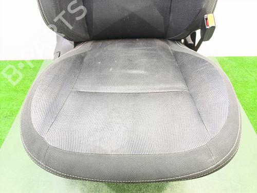 Right front seat NISSAN QASHQAI / QASHQAI +2 I (J10, NJ10, JJ10E) 2.0 dCi | BP26694391C16 