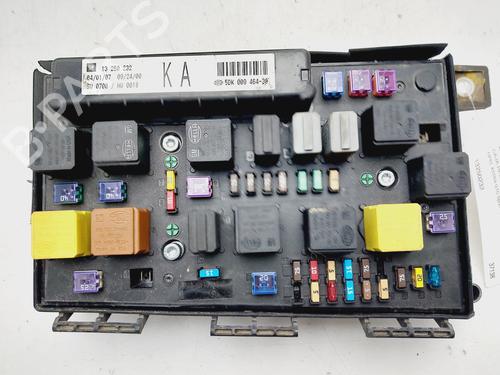 Sikringsdåse OPEL ASTRA H (A04) 1.7 CDTI (L48) (100 hp) 23337251