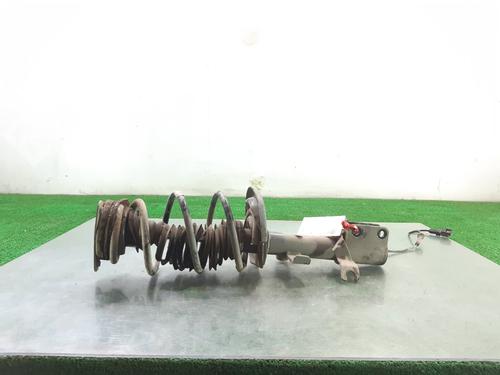 Used Left front shock absorber Left front shock absorber RENAULT CLIO IV Grandtour (KH_) 1.5 dCi 90 (KHN3, KHN4) (90 hp) 8233079 8233079