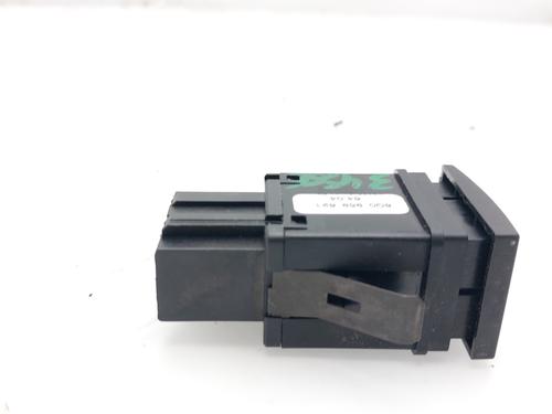 Switch VW POLO IV (9N_, 9A_) 1.4 TDI | BP17981136I30 