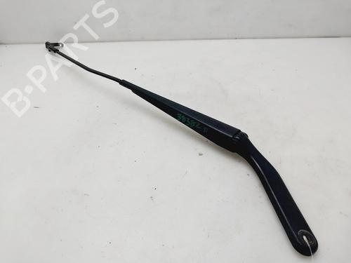 Used Front windshield wiper arm BMW X6 (E71, E72) xDrive 30 d (235 hp) 26730308