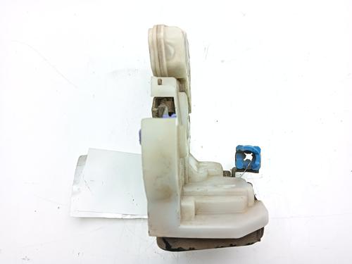 Rear right lock NISSAN X-TRAIL I (T30) 2.2 Di 4x4 | BP22224385C99 
