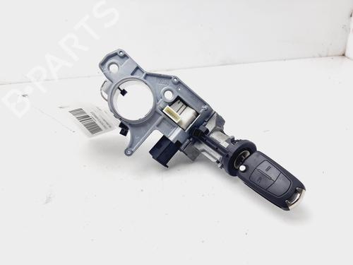 Used Ignition barrel OPEL ASTRA H (A04) [2004-2014]  21530895
