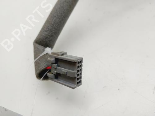 Right mirror NISSAN ALMERA TINO (V10) 2.2 dCi | BP29876063C27