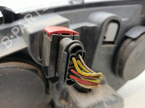 Right headlight PEUGEOT 307 Break (3E) 1.6 HDi | BP31246972C29