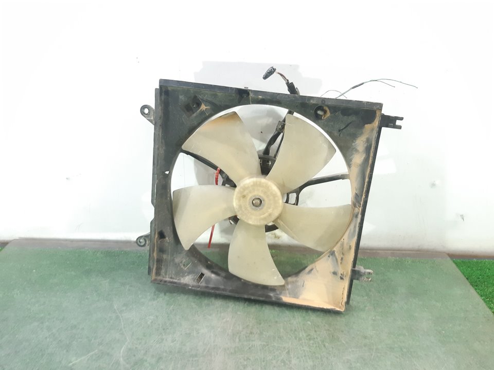 Radiator fan TOYOTA RAV 4 II (_A2_) 2.0 4WD (ACA21, ACA20) 8888925 | B ...