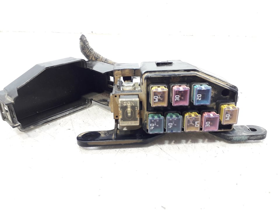 Fuse box FORD RANGER (ER, EQ, R_) 2.5 TD 4x4 8390237 BParts