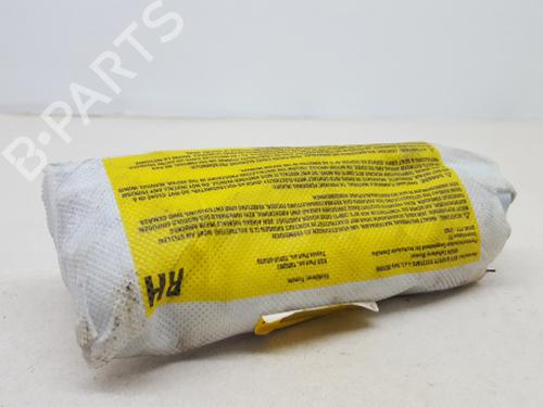 Used Right seat airbag TOYOTA YARIS (_P9_) 1.33 VVT-i (NSP90_, NSP90R) (99 hp) 3096113