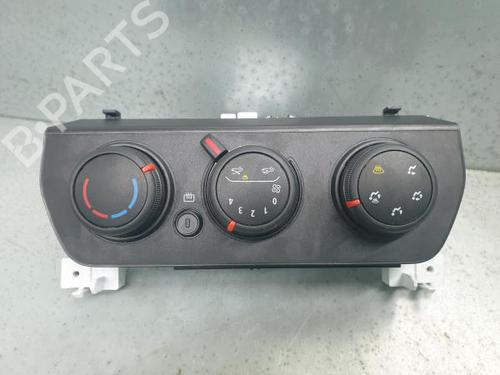 Used Climate control DACIA SANDERO III [2021-2025]  24833792