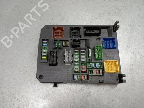 Fuse box CITROËN C4 II (NC_) 1.6 HDi 90 | BP13320931E1