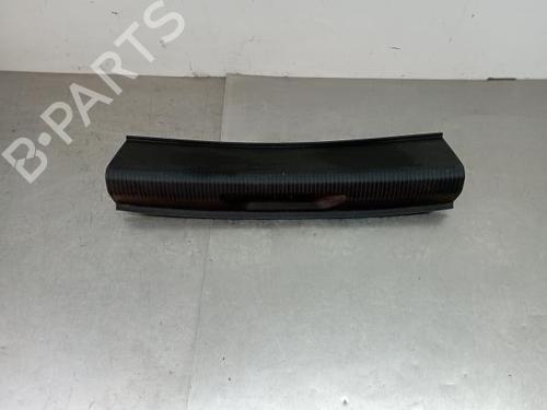 Used Underbody protection PEUGEOT 308 III (FB_, FH_, FP_, F3_, FM_) [2021-2025]  24834292