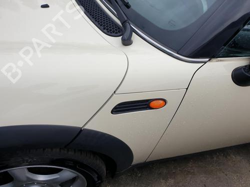 Parafango anteriore sinistro MINI MINI (R50, R53) Cooper (116 hp) 15662696