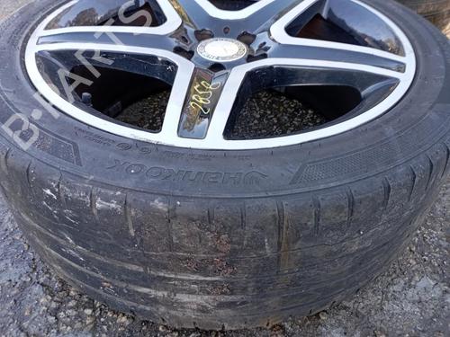 Other MERCEDES-BENZ GLA-CLASS (X156) GLA 180 CDI / d (156.912) 235/45 R19