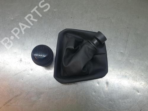 Used Shift knob DACIA SANDERO III [2021-2025]  24835678