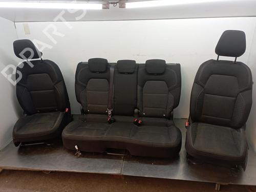 Used Seats set Seats set RENAULT CAPTUR II (HF_) 1.0 TCe 90 ECO-G (HFM6) (91 hp) 18312850 18312850