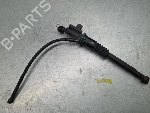 Used Clutch slave cylinder CITROËN C3 III (SX) 1.2 PureTech 82 (83 hp) 23842494