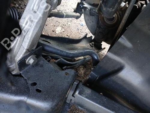 Used Left front suspension arm Left front suspension arm PEUGEOT 5008 II (MC_, MJ_, MR_, M4_) 1.5 BlueHDi 130 (MCYHZJ, MCYHZR, MCYHZX) (131 hp) 40602382 40602382