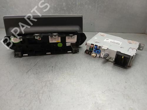 Radio PEUGEOT 208 II (UB_, UP_, UW_, UJ_) 1.2 PureTech 100 | BP24937070E6 