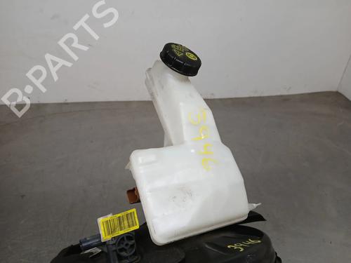 Brake master cylinder PEUGEOT 208 II (UB_, UP_, UW_, UJ_) e-208 32671769