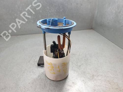 Used Fuel pump AUDI TT (8J3) 2.0 TFSI (200 hp) 25790141