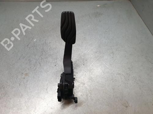 Pedal DACIA DUSTER (PYM_, PYN_) 1.0 ECO G-100 180108467R