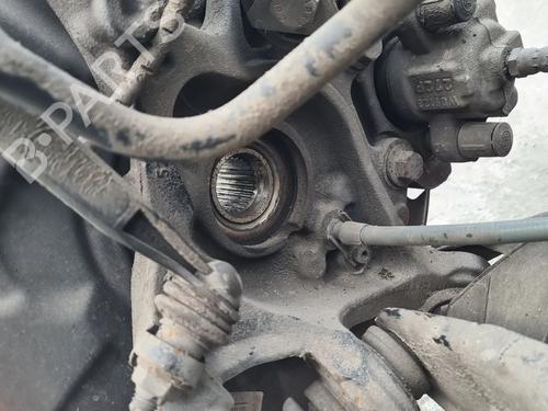 Used Left rear steering knuckle BMW 1 (F21) 116 d (116 hp) 21082686