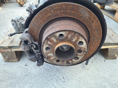 Left rear steering knuckle BMW 1 (F21) 116 d | BP21082686M27 