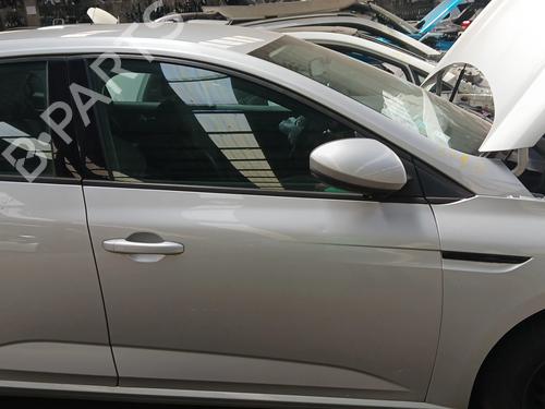 Drzwi przednie prawe RENAULT MEGANE IV Hatchback (B9A/M/N_) 1.5 dCi 90 (B9A1) BP26309265C3