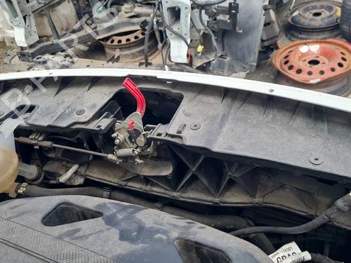 Used Front slam panel FIAT 500L (351_, 352_) 0.9 (199LYC1B) (105 hp) 31653989