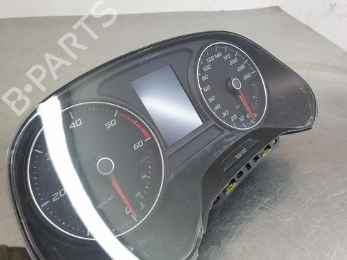 Instrument cluster SEAT LEON (5F1) 2.0 TDI | BP21824557C47 
