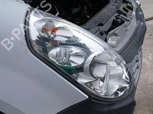 Right headlight RENAULT MASTER III Van (FV) 2.3 dCi 110 FWD (FV0R, FV0W, FV1A) | BP29971190C29