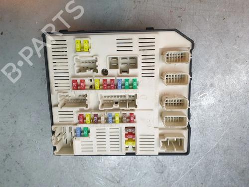 Used Fuse box RENAULT MEGANE III Grandtour (KZ0/1) 1.5 dCi (KZ09, KZ0D, KZ1G, KZ29, KZ14, KZ1W, KZ10, KZ1F,... (110 hp) 26606521
