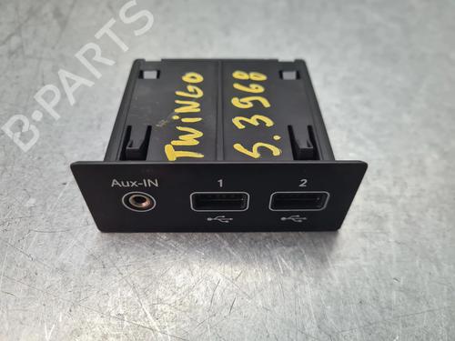 Used Electronic module RENAULT TWINGO III (BCM_, BCA_) 0.9 TCe 95 (92 hp) 26606535
